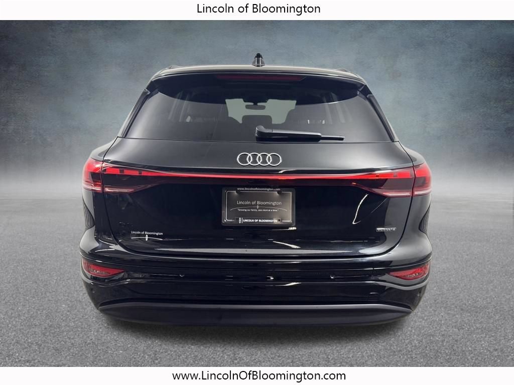 Used 2025 Audi Q6 e-tron Premium Plus w/ Premium Plus AWD/4WD image 6
