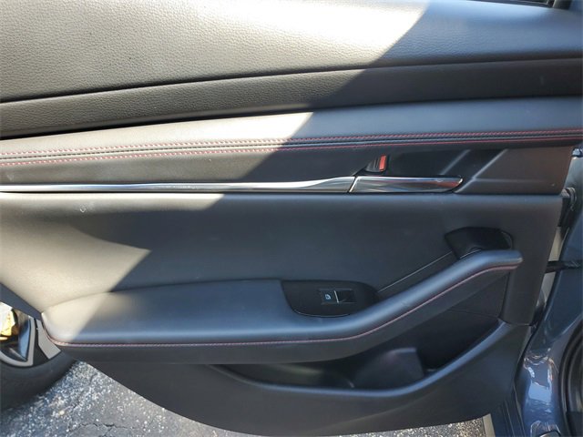Used 2024 MAZDA MAZDA3 s image 21