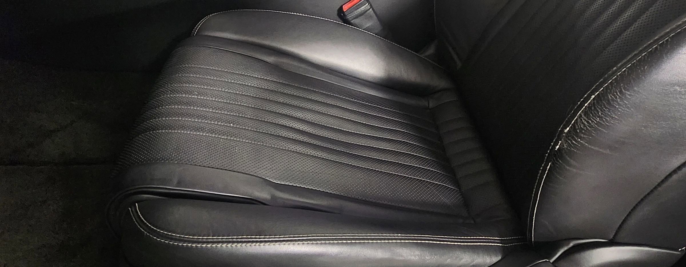 Used 2016 Bentley Continental GT image 23