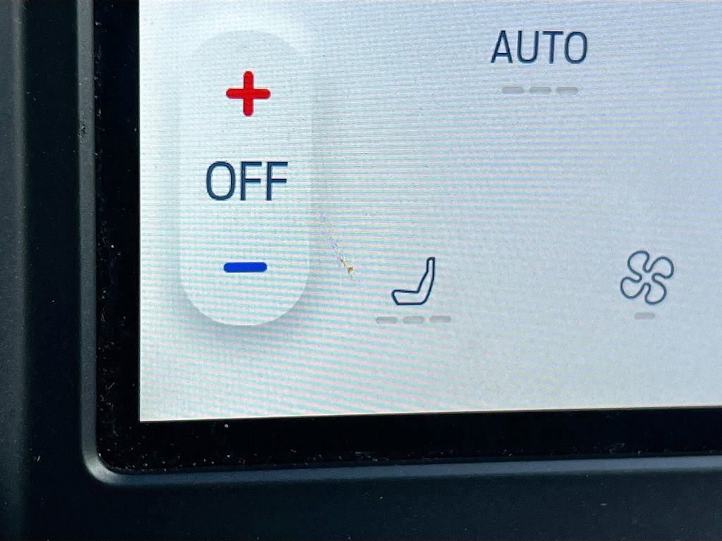 Used 2024 Ford Edge SEL image 20