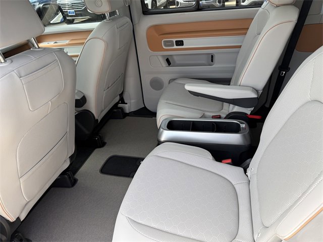 New 2025 Volkswagen ID. Buzz 1st Edition image 12