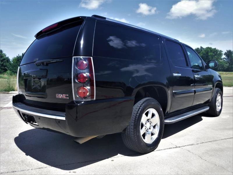 Used 2012 GMC Yukon XL Denali AWD/4WD image 7