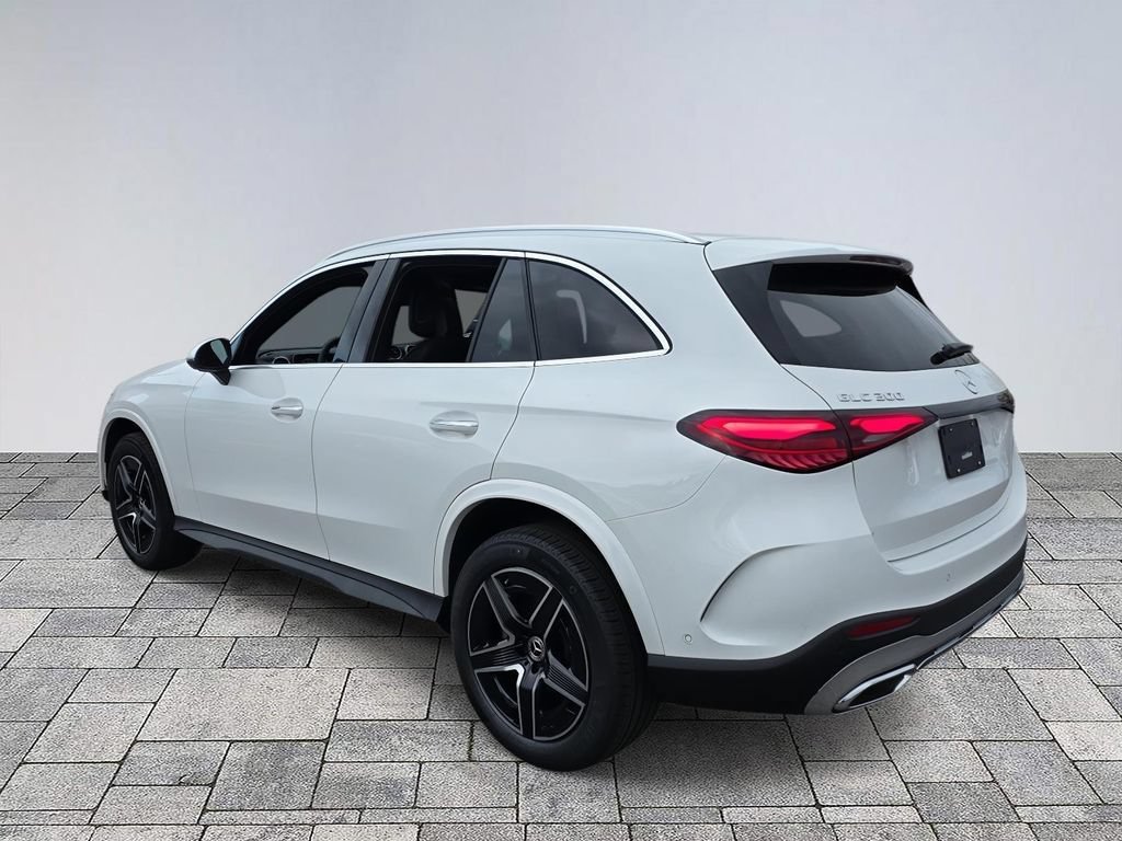 Used 2026 Mercedes-Benz GLC 300 image 5