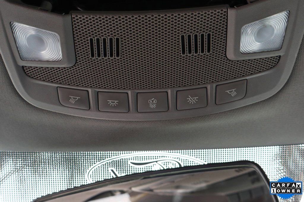 Used 2017 Ford F550 2WD Crew Cab Super Duty image 26