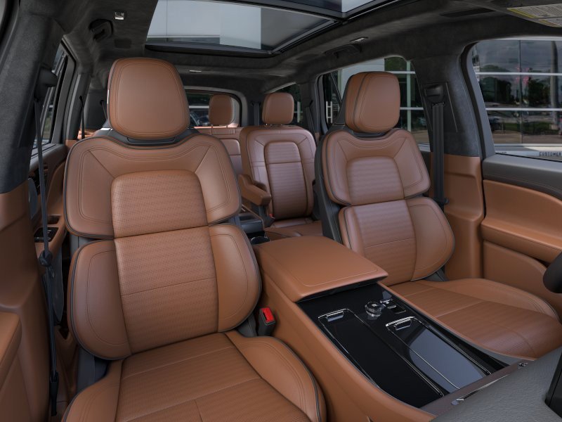 New 2026 Lincoln Aviator Black Label w/ Black Label Special Edition AWD/4WD image 10