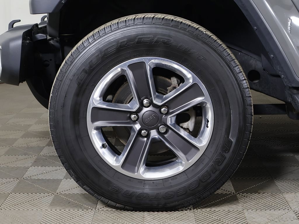 Used 2021 Jeep Wrangler Unlimited Sahara w/ Uconnect 4C Nav & Sound Group AWD/4WD image 18