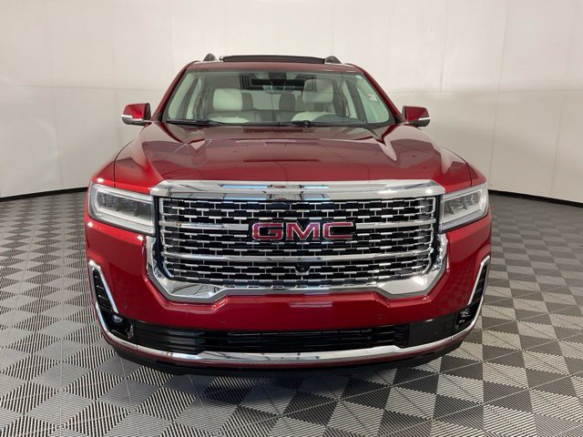 Used 2021 GMC Acadia Denali w/ Denali Ultimate Package AWD/4WD image 2