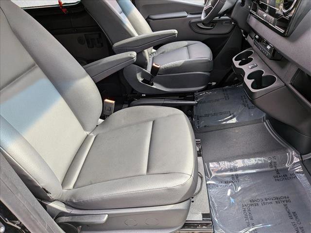 Used 2025 Mercedes-Benz Sprinter 2500 image 17