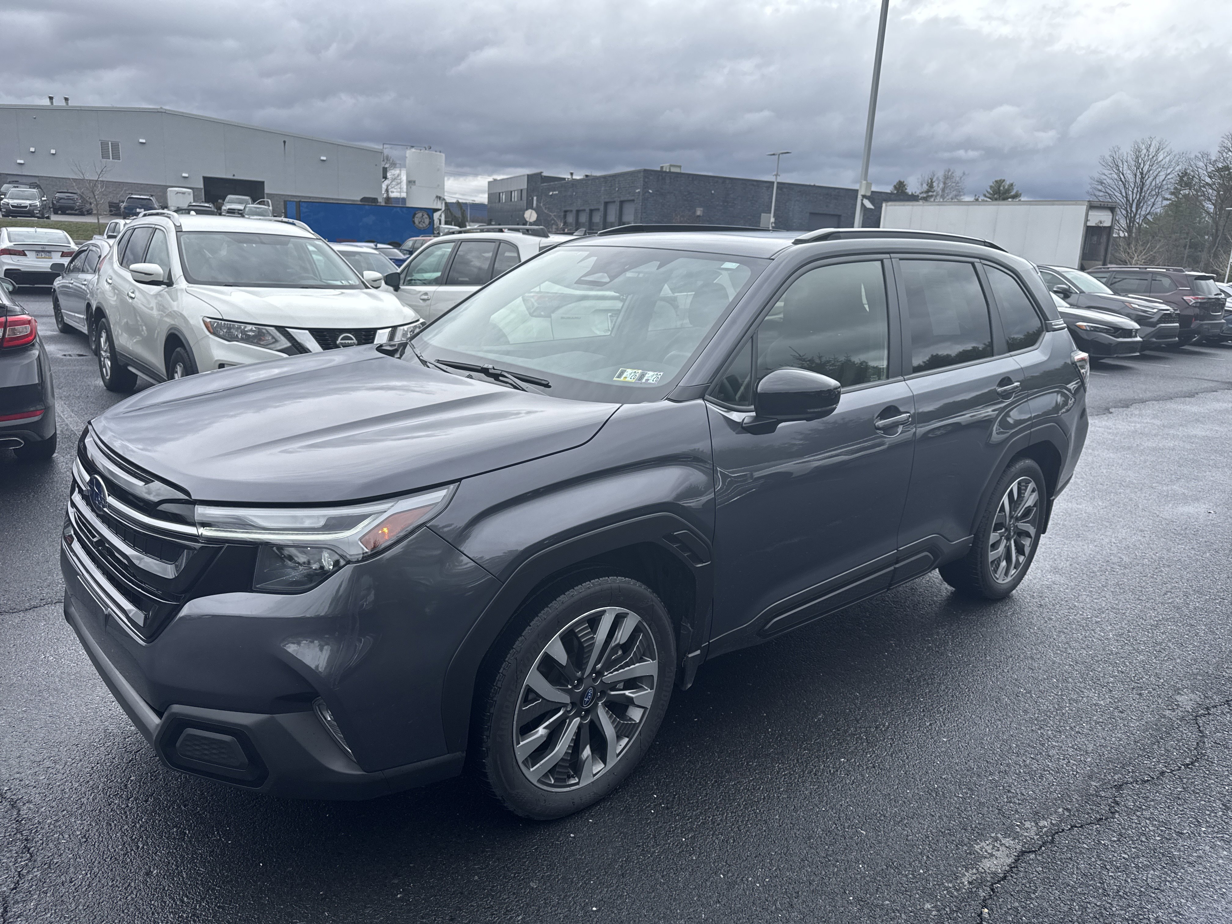 Used 2025 Subaru Forester Touring image 4