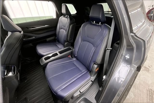 Certified 2026 INFINITI QX60 Sport w/ Dark Cargo Package AWD/4WD image 21