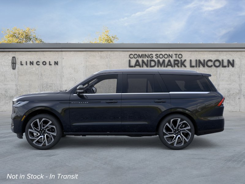 New 2026 Lincoln Navigator Black Label AWD/4WD image 3