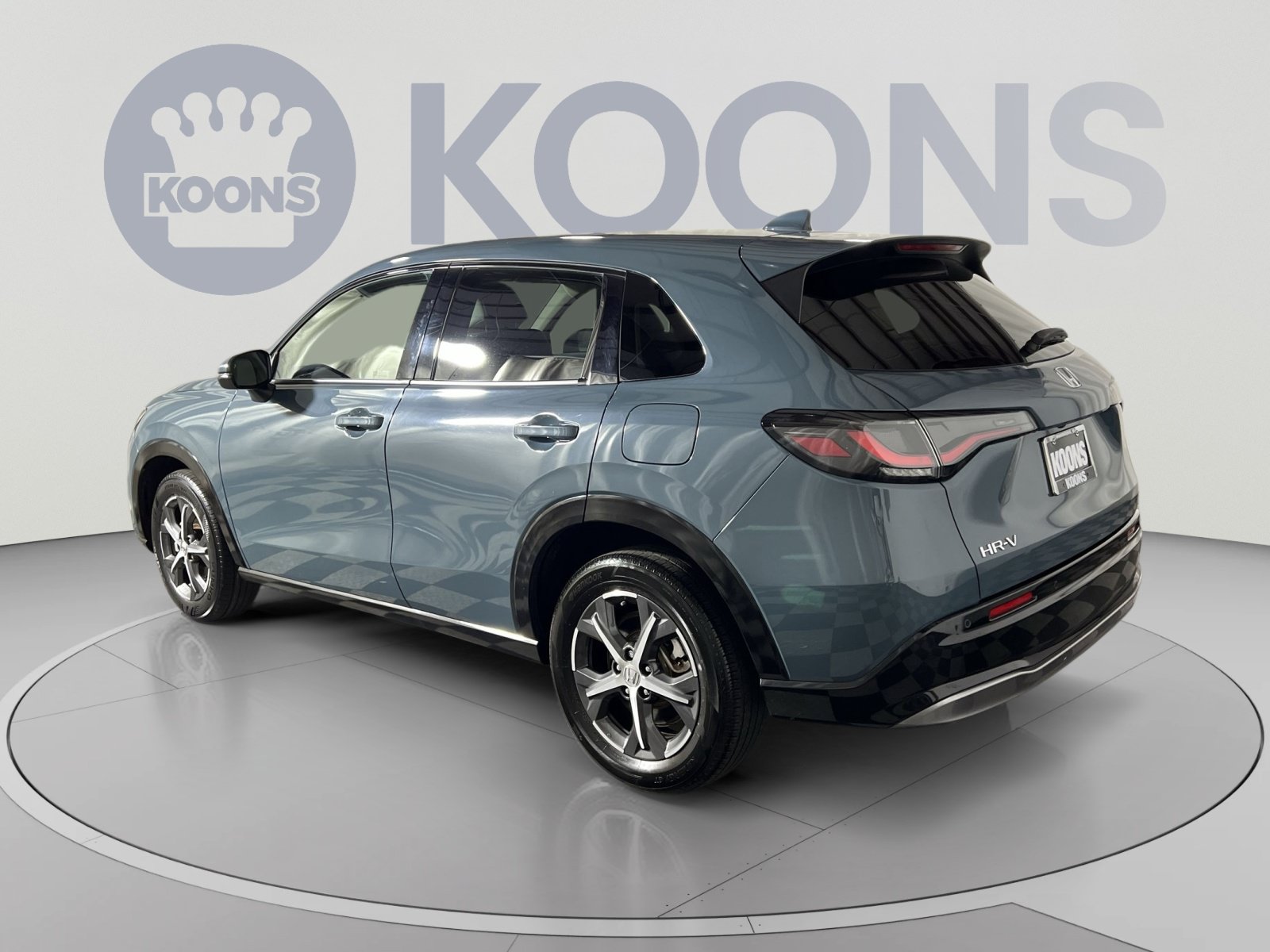Used 2025 Honda HR-V EX-L image 4