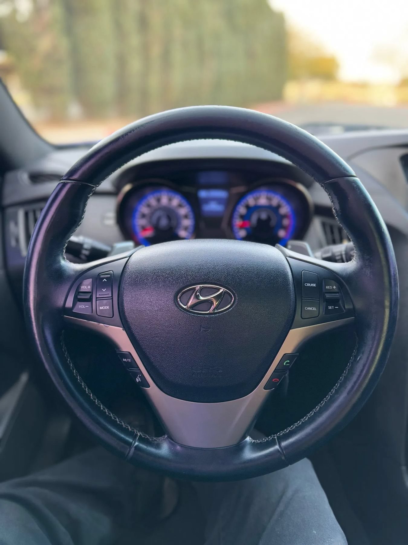 Used 2013 Hyundai Genesis 2.0T RWD image 41