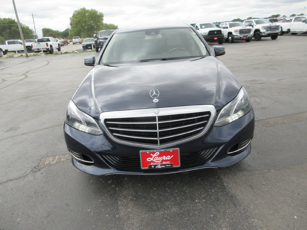 Used 2014 Mercedes-Benz E 350 4MATIC Sedan image 9