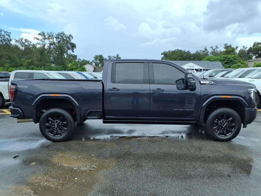 Used 2026 GMC Sierra 2500 AT4 w/ AT4 Premium Plus Package AWD/4WD image 8