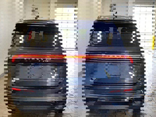 Used 2024 Lincoln Nautilus Black Label w/ Jet Appearance Package (87T) image 6