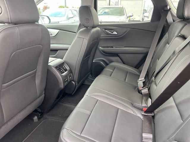 New 2026 Chevrolet Blazer LT w/ Sound & Technology Package FWD image 29