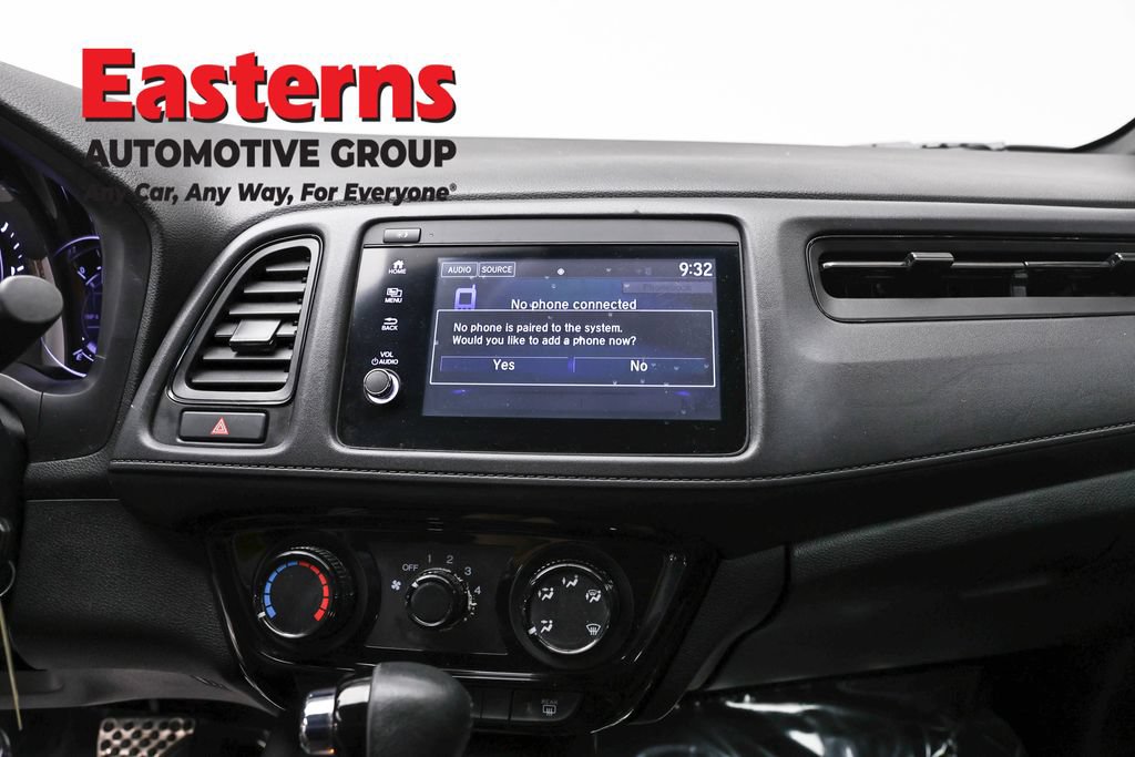 Used 2020 Honda HR-V Sport image 12