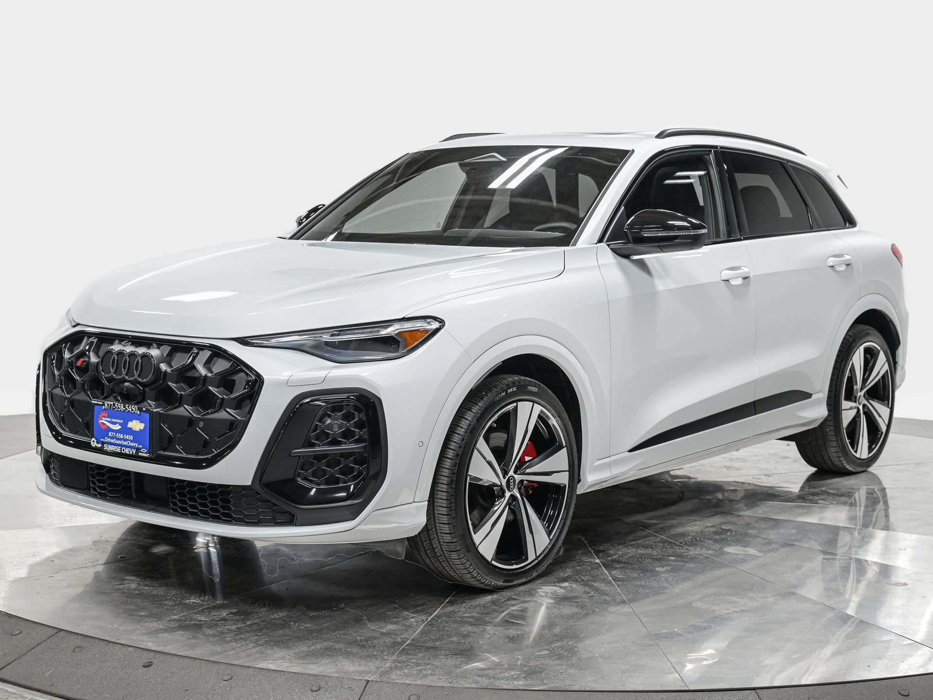 Used 2025 Audi SQ5 Premium Plus w/ Premium Plus Package AWD/4WD image 1