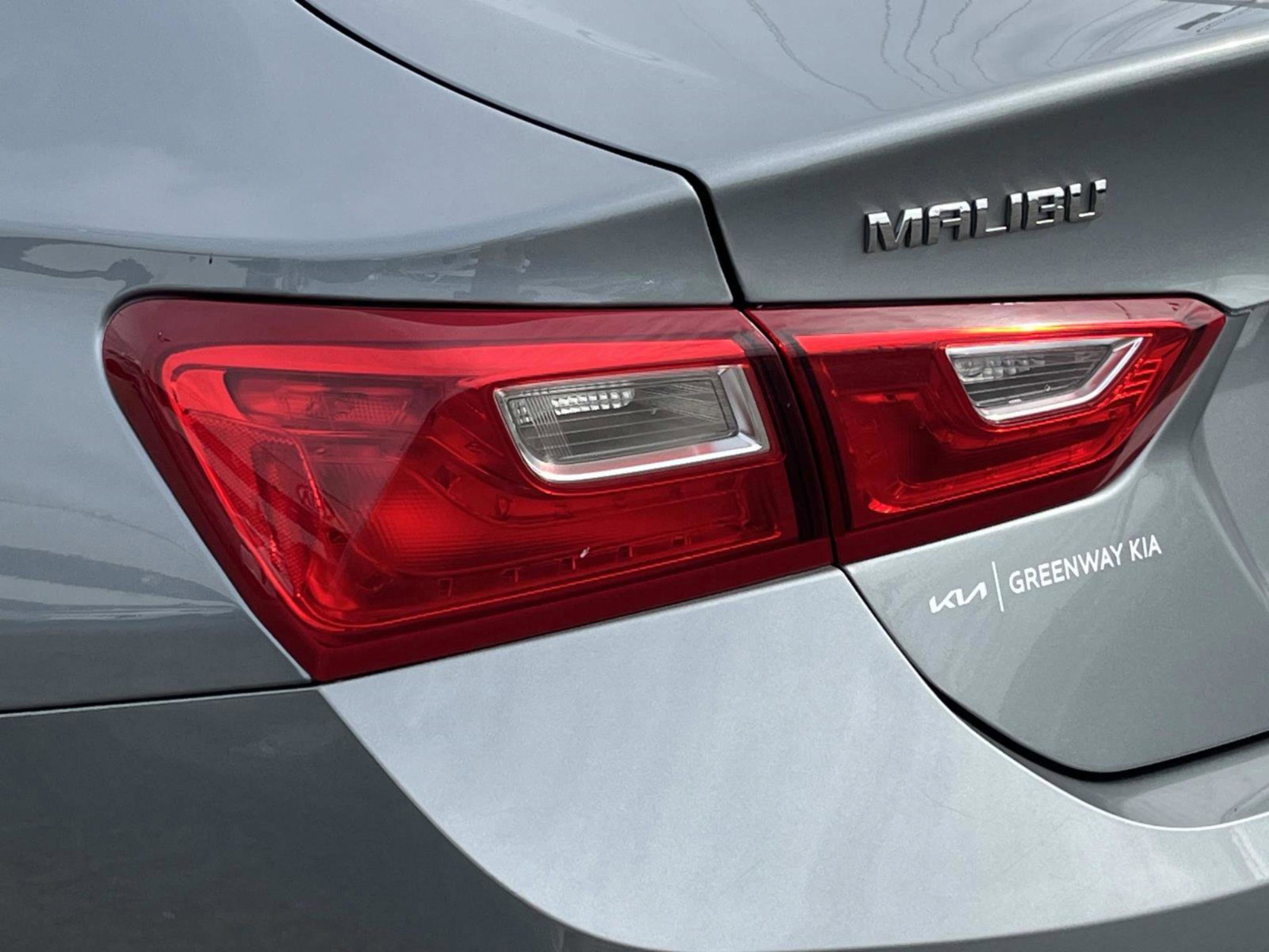 Used 2023 Chevrolet Malibu LT image 8