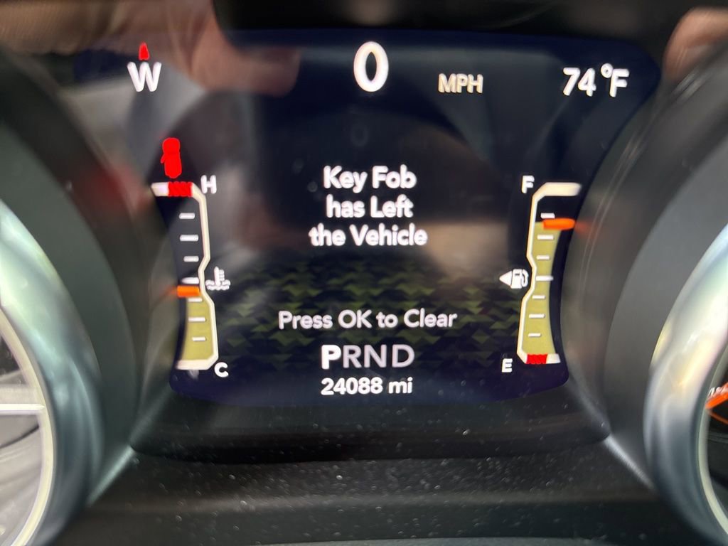 Used 2022 Jeep Wrangler Unlimited Sport AWD/4WD image 10