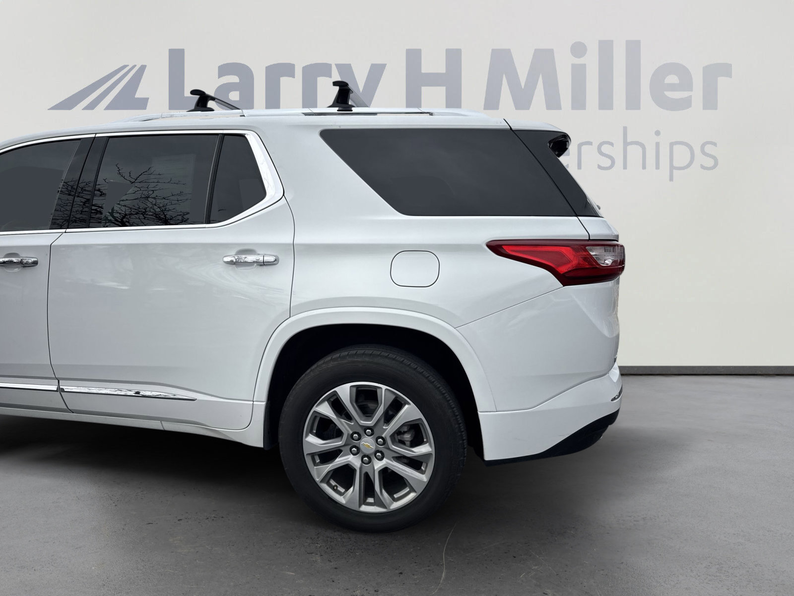 Used 2020 Chevrolet Traverse Premier image 13