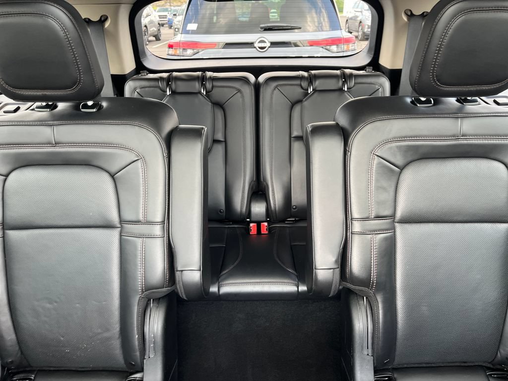 Used 2024 Lincoln Aviator Reserve w/ Jet Package AWD/4WD image 23