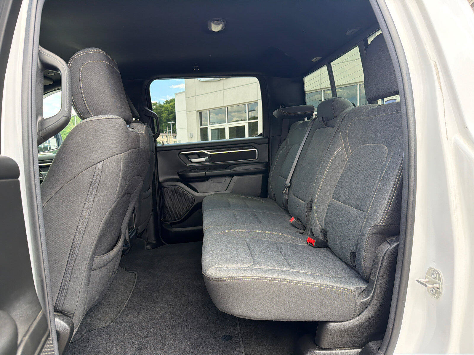 Used 2024 RAM 1500 Big Horn AWD/4WD image 16