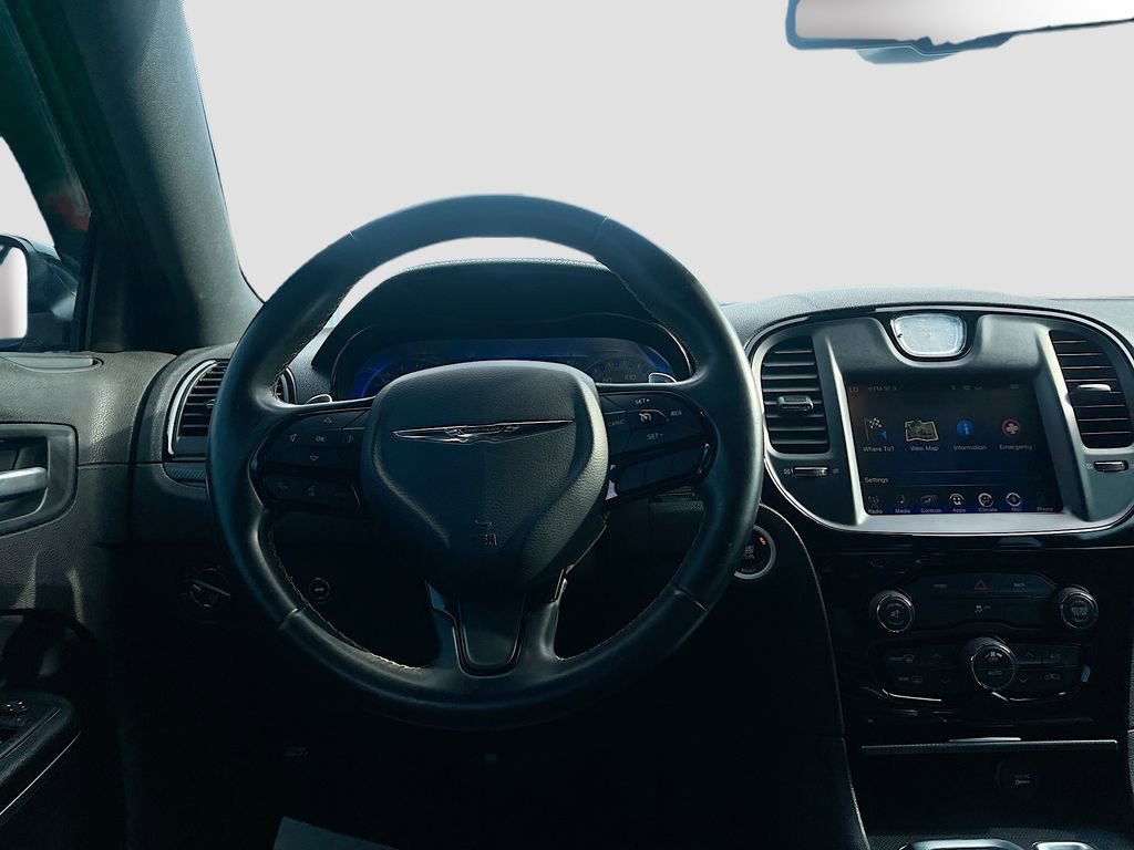 Used 2016 Chrysler 300 S AWD/4WD image 23