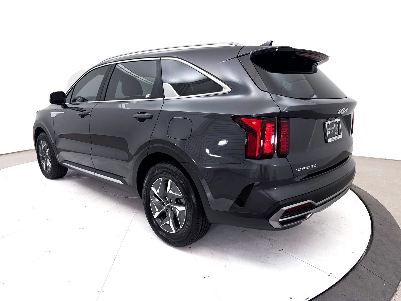 Certified 2023 Kia Sorento EX FWD image 17