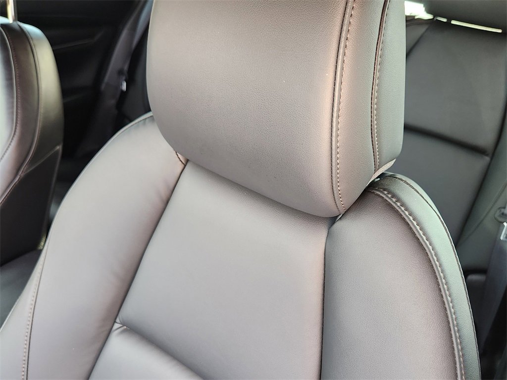 Used 2024 MAZDA MAZDA3 s image 5