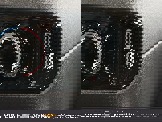 Used 2025 Chevrolet Silverado 1500 RST w/ Convenience Package II image 23