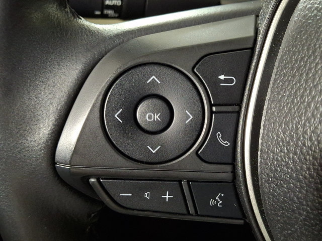 Used 2024 Toyota Corolla Cross XLE w/ Convenience Package AWD/4WD image 21