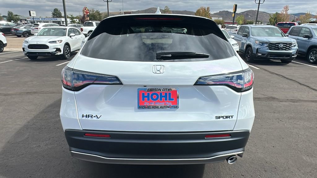 New 2026 Honda HR-V Sport image 4