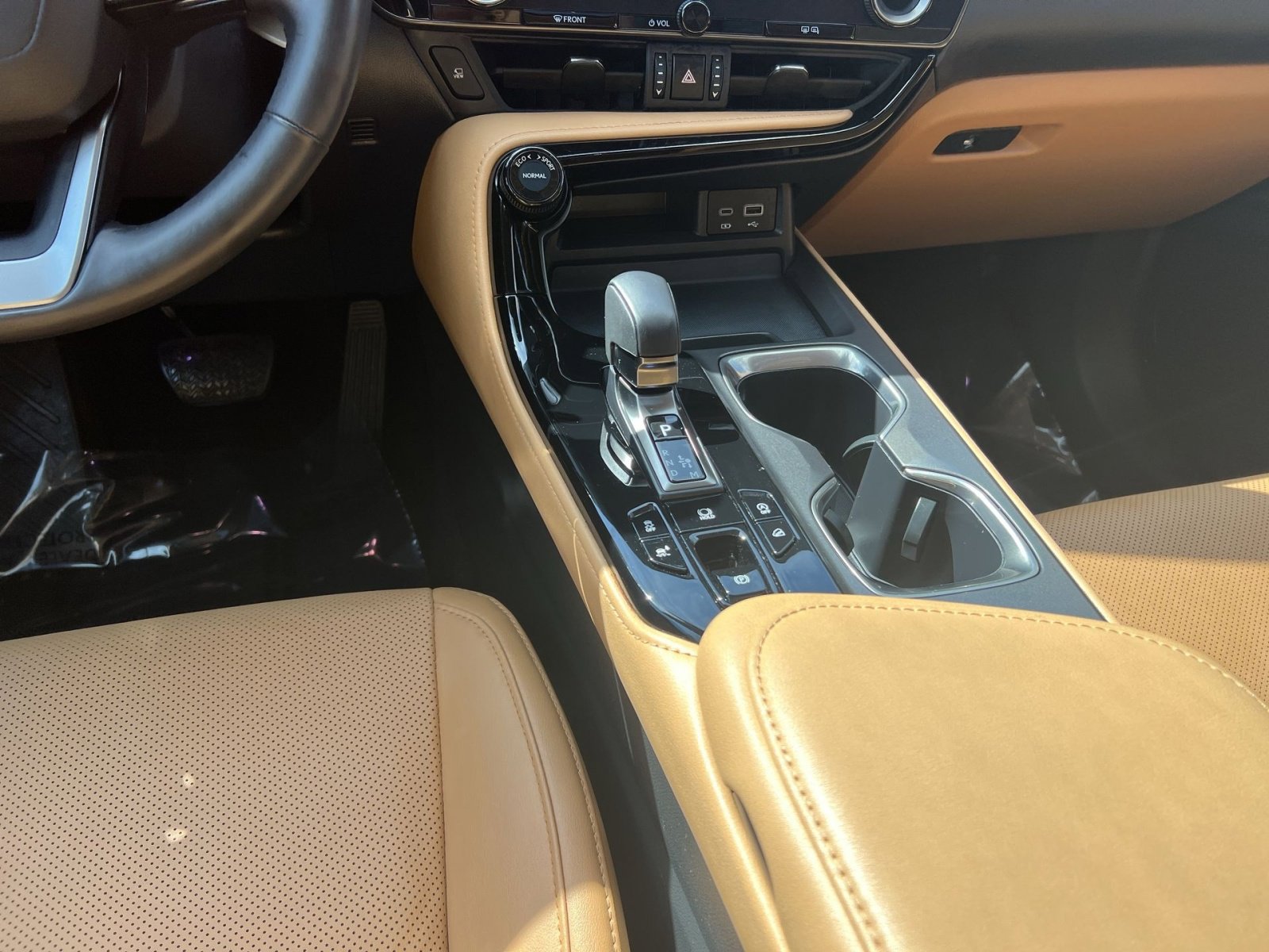 Used 2025 Lexus NX 350 AWD w/ Accessory Package (2T) image 30