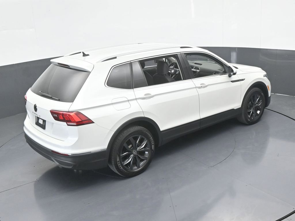 Used 2023 Volkswagen Tiguan SE image 51