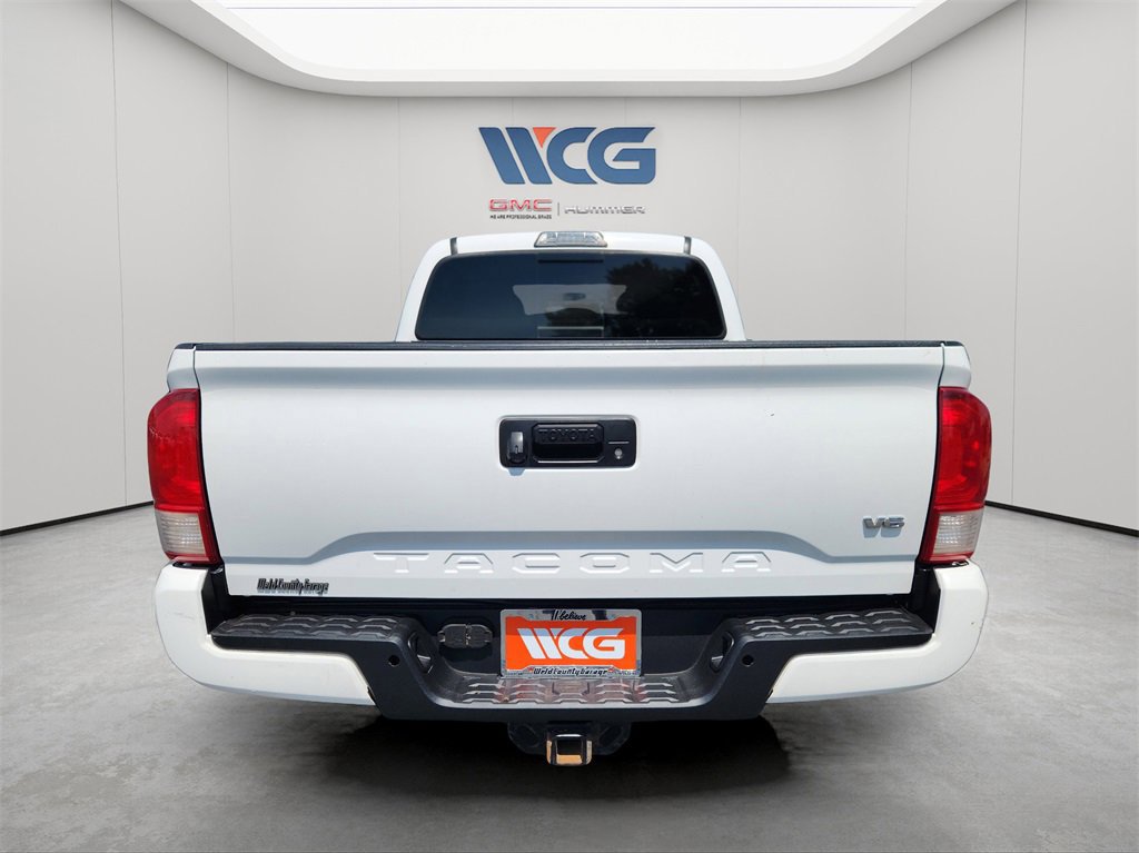 Used 2017 Toyota Tacoma SR5 image 12