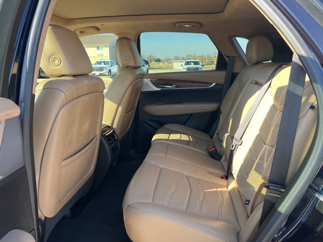 Used 2022 Cadillac XT5 Sportv w/ Platinum Package image 18