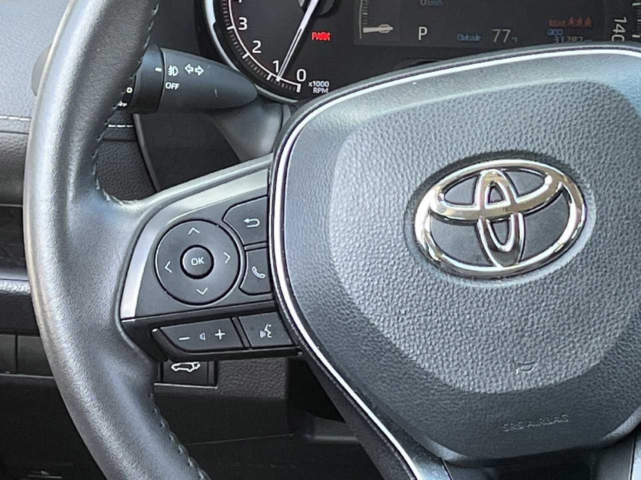 Used 2024 Toyota RAV4 XLE Premium FWD image 12