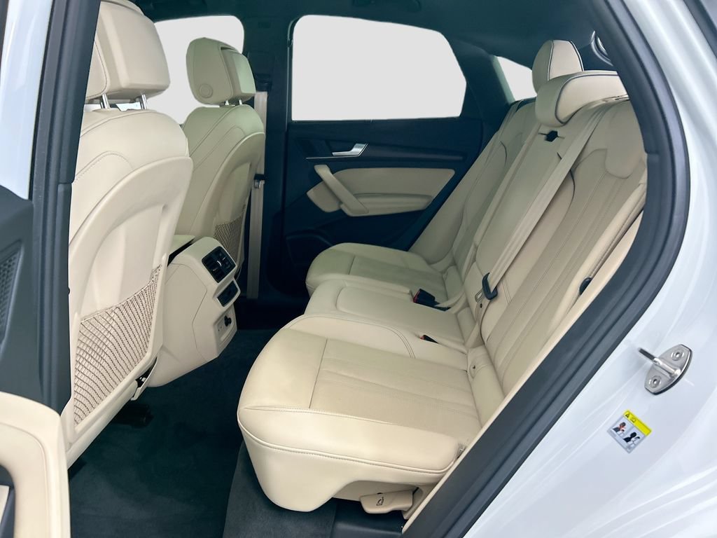 Certified 2023 Audi Q5 2.0T Premium Plus w/ Premium Plus Package AWD/4WD image 20