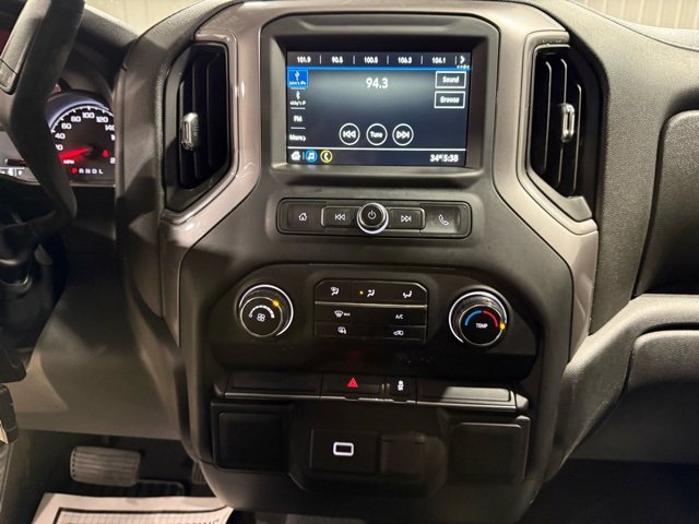 Used 2019 Chevrolet Silverado 1500 Custom image 16