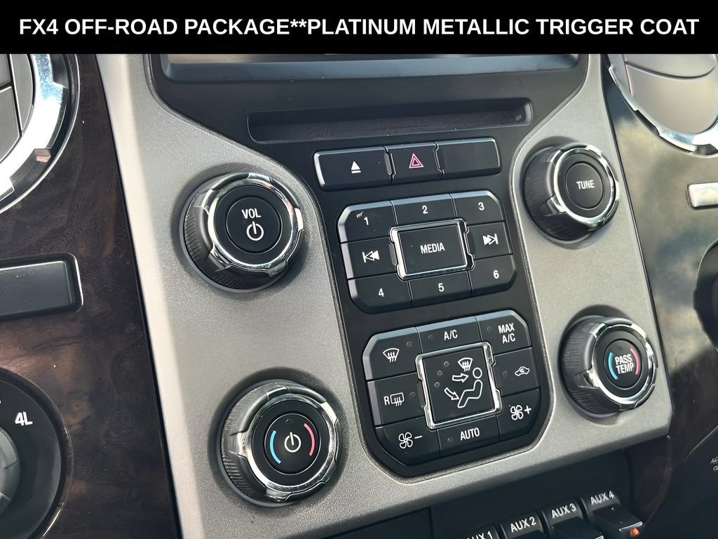 Used 2013 Ford F350 Platinum w/ FX4 Off Road Pkg AWD/4WD image 67