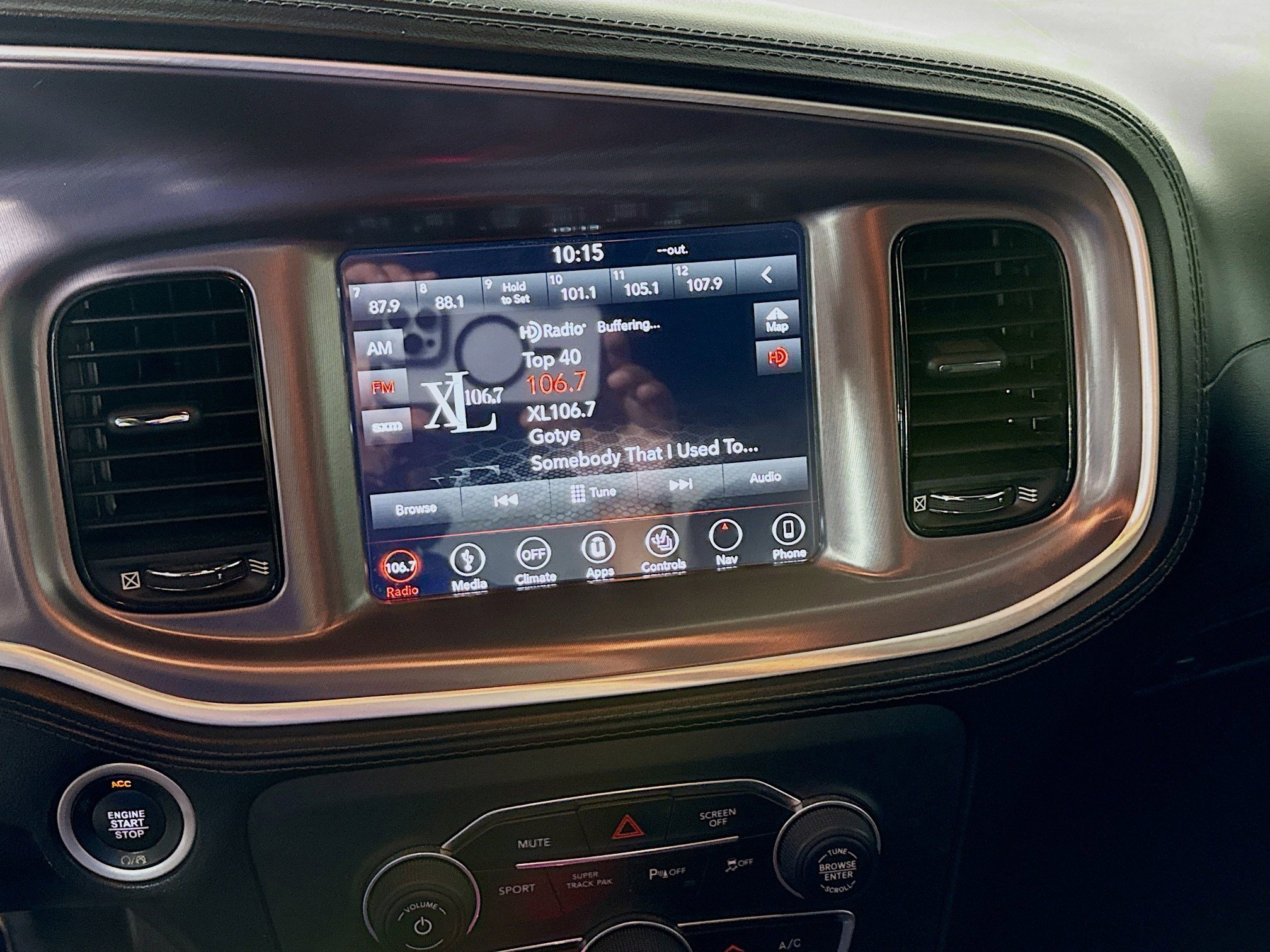 Used 2019 Dodge Charger GT image 18