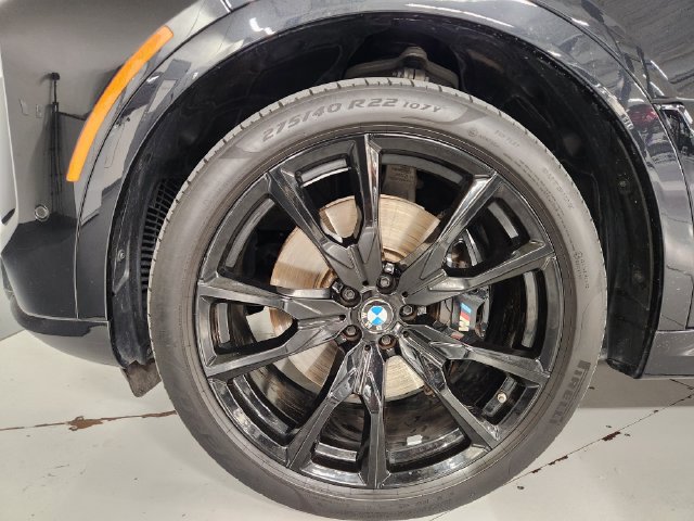 Used 2024 BMW X7 M60i w/ Executive Package AWD/4WD image 8