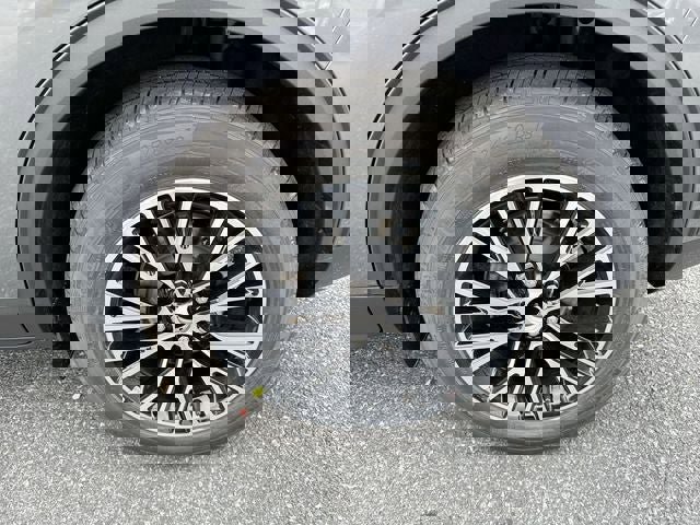 New 2026 Ford Escape SE w/ PHEV Premium Package image 10