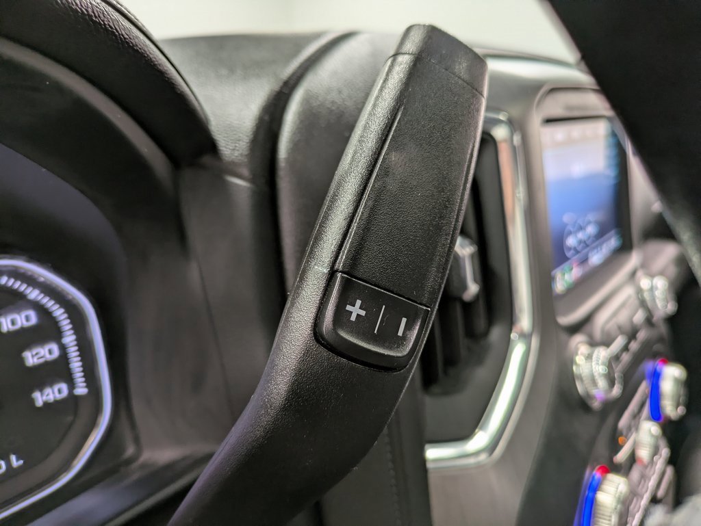 Used 2022 GMC Sierra 1500 Denali w/ Driver Alert Package II image 18