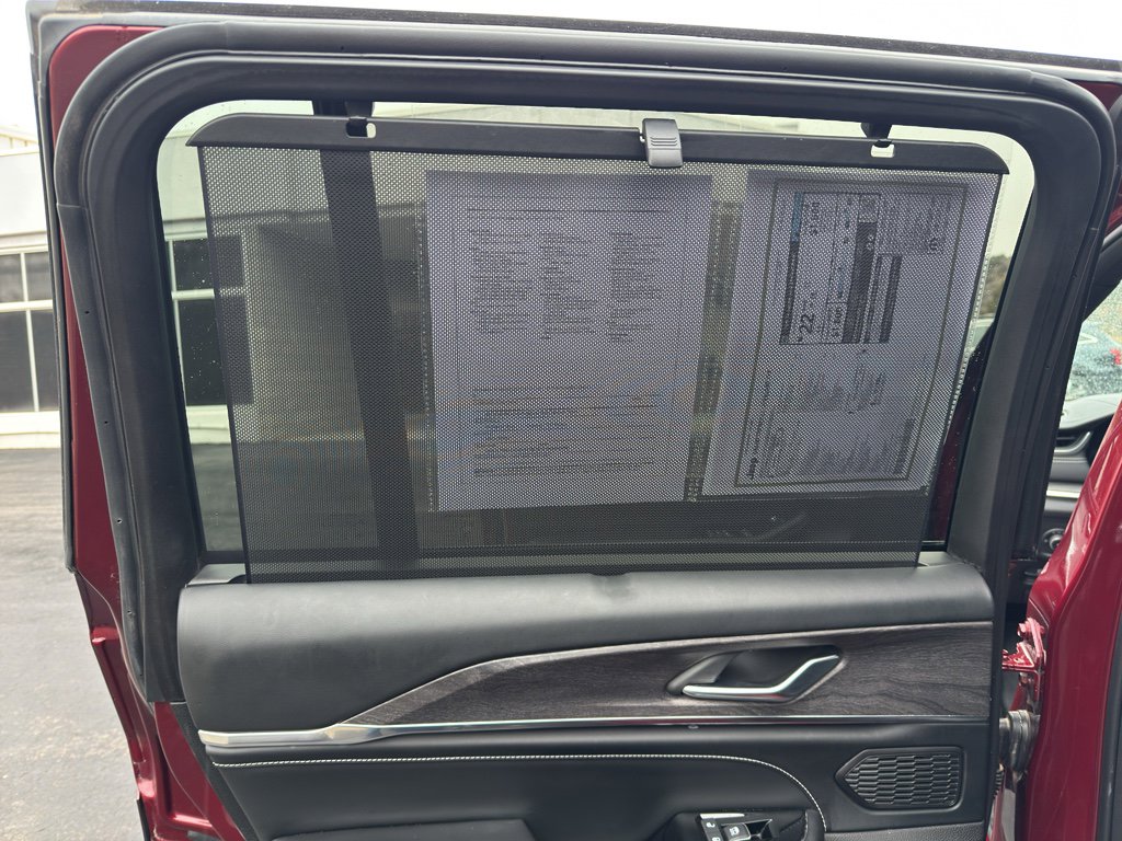 Certified 2022 Jeep Grand Cherokee Overland w/ Adv Protech Group III image 18