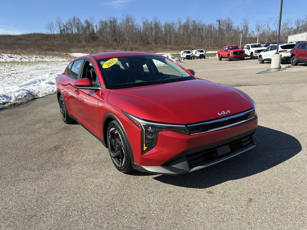 Used 2025 Kia K4 EX image 7