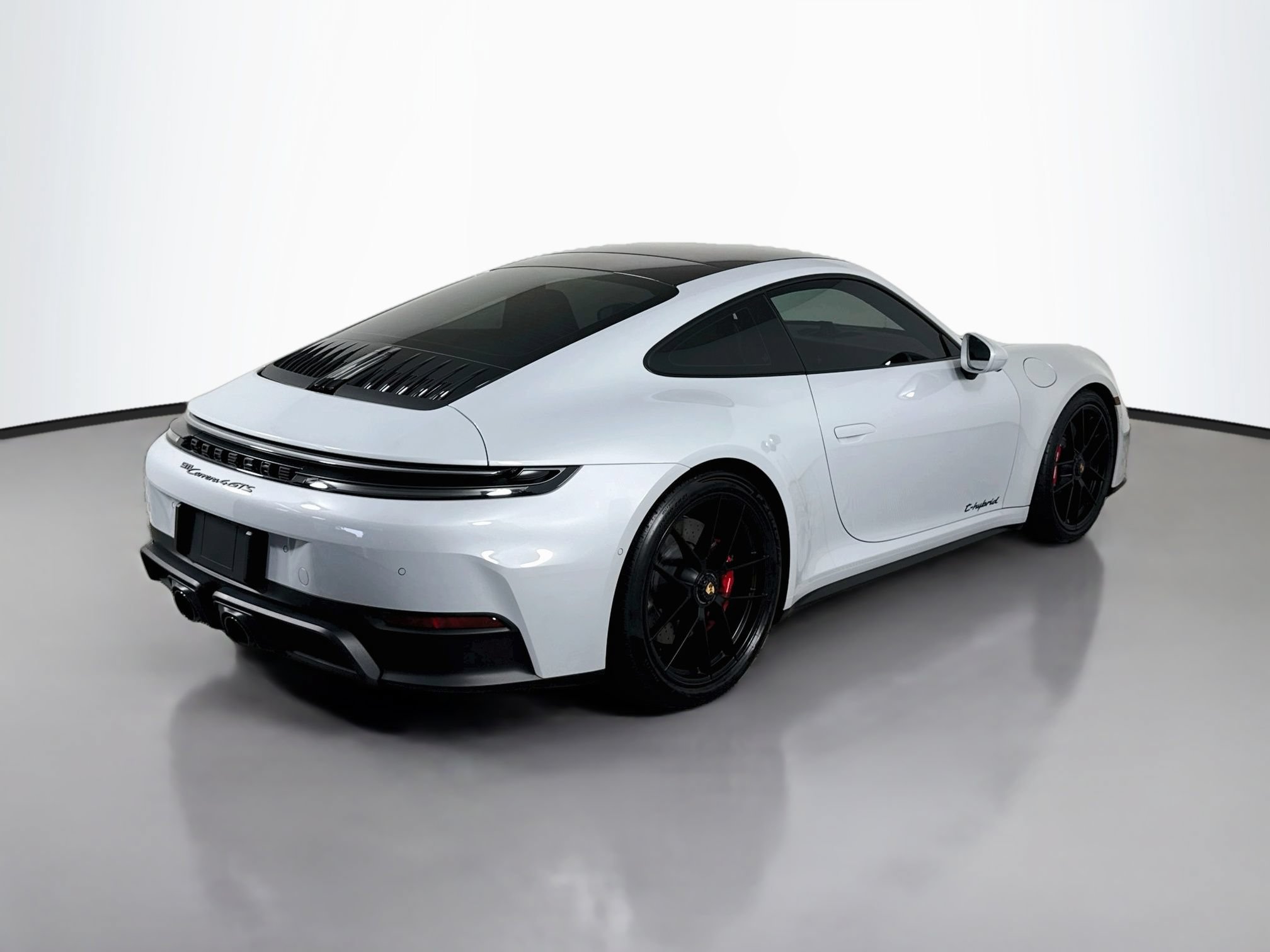 Certified 2025 Porsche 911 Carrera 4 GTS AWD/4WD image 9