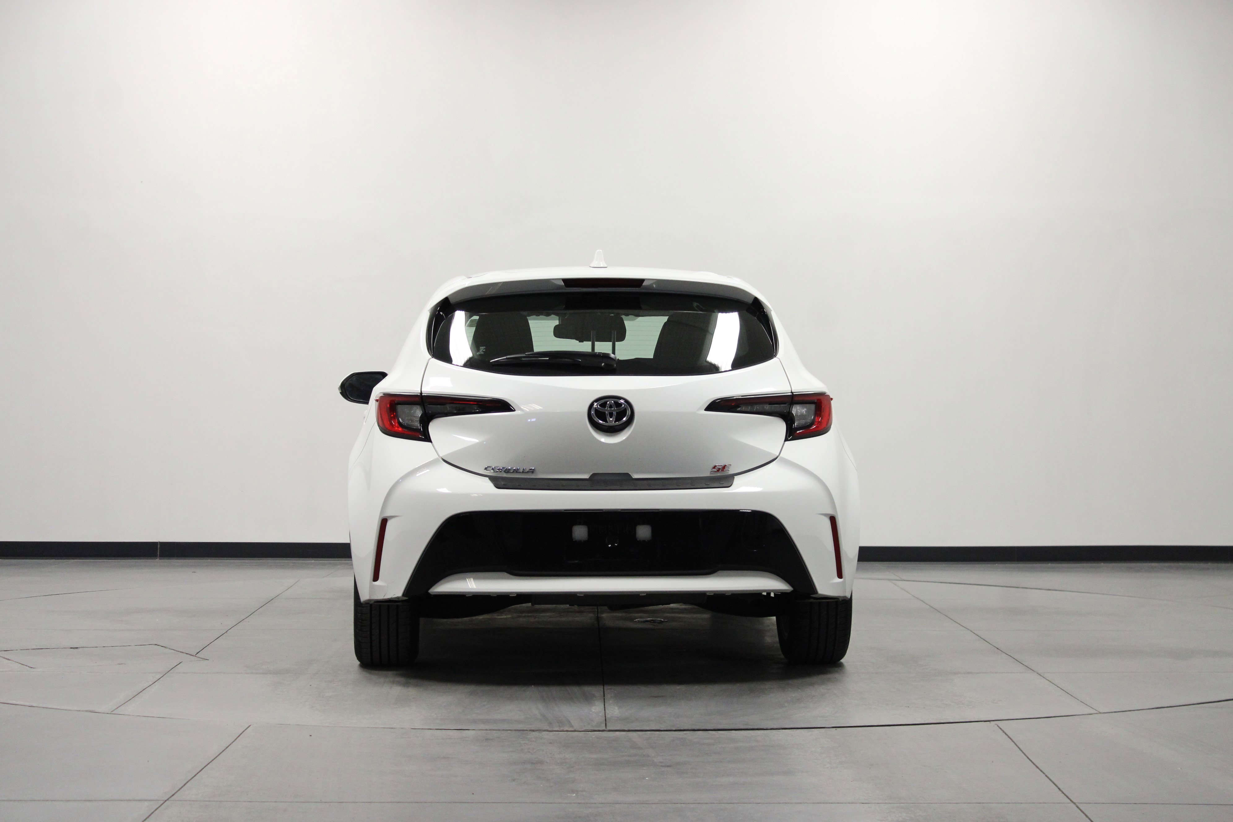 Used 2023 Toyota Corolla SE image 5